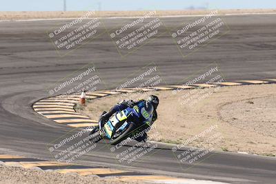 media/Oct-30-2025-Racers Edge (Thu) [[dabbdaf680]]/3-B Group/Session 2 (Bowl Exit)/